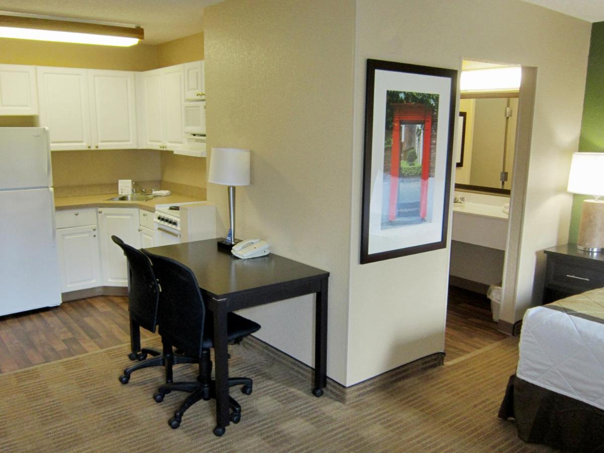 Extended Stay America Suites - Orlando - Convention Center - 6443 Westwood Williamsburg Экстерьер фото