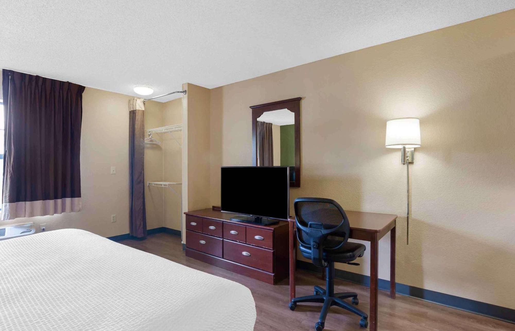 Extended Stay America Suites - Orlando - Convention Center - 6443 Westwood Williamsburg Экстерьер фото