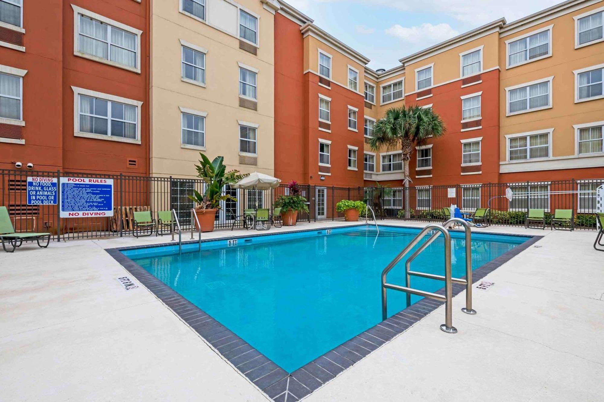 Extended Stay America Suites - Orlando - Convention Center - 6443 Westwood Williamsburg Экстерьер фото