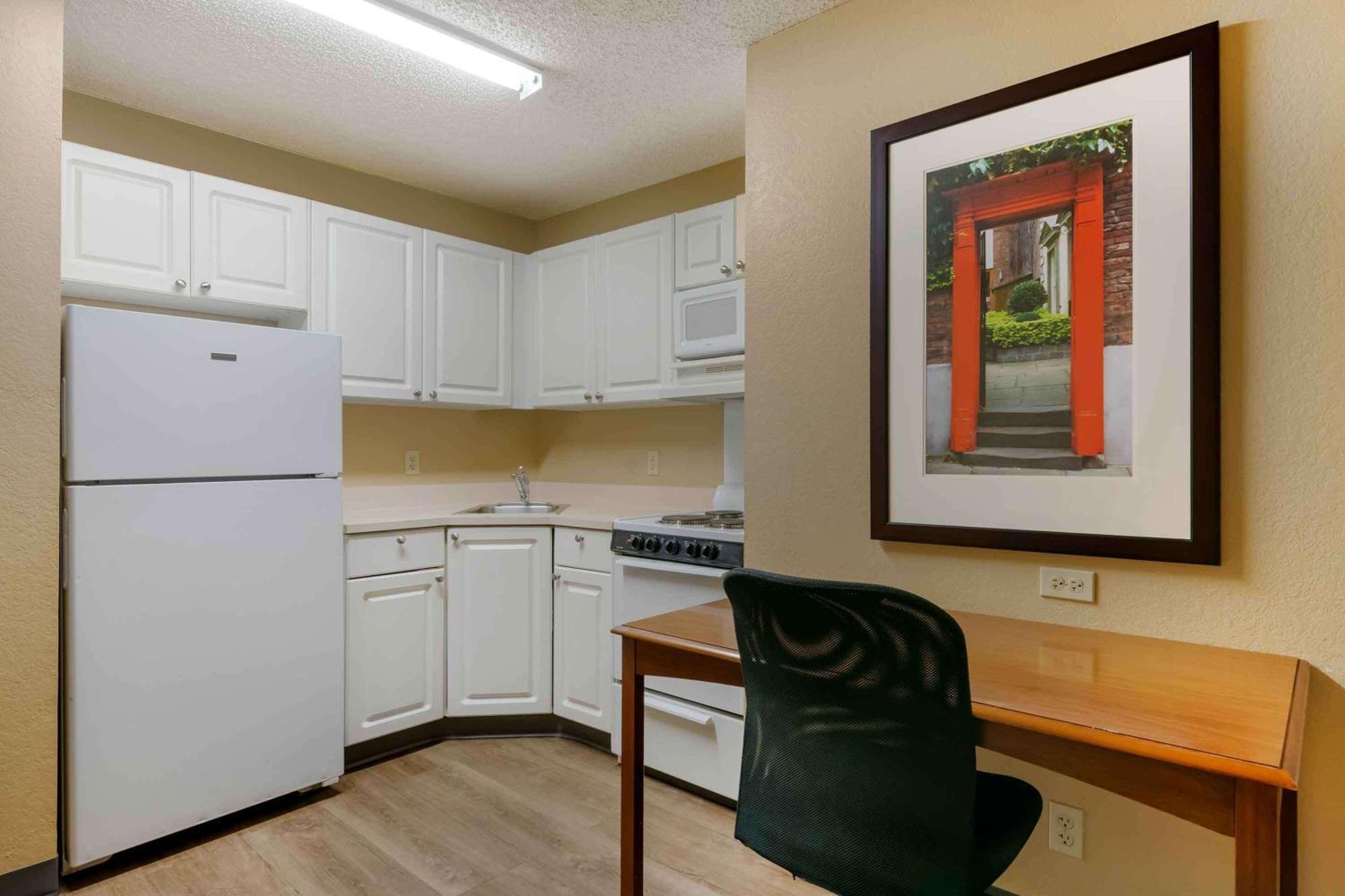 Extended Stay America Suites - Orlando - Convention Center - 6443 Westwood Williamsburg Экстерьер фото